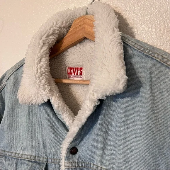 Vintage Levi’s Sherpa Fleece Trucker Light Denim Jacket 70609 USA Sz L - Picture 3 of 12